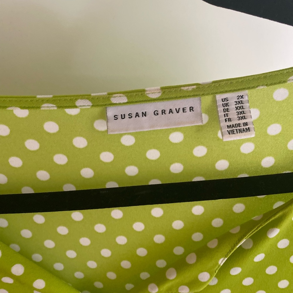 Susan Graver Lime Green Polka Dot V-Neck Blouse - Picture 3 of 4